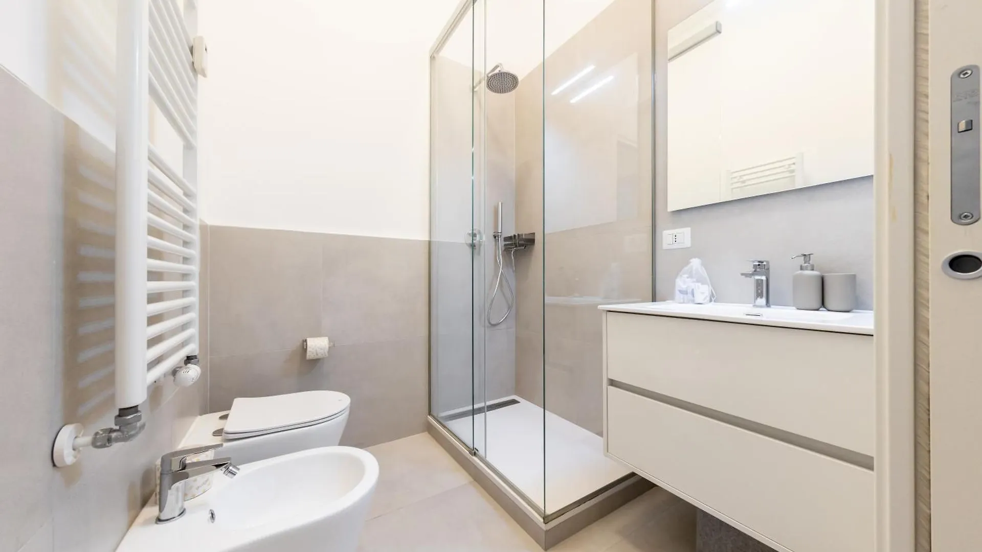 Centrale-Duomo 10Min - Cozy Apapartment - Wifi Netflix Milan Appartement